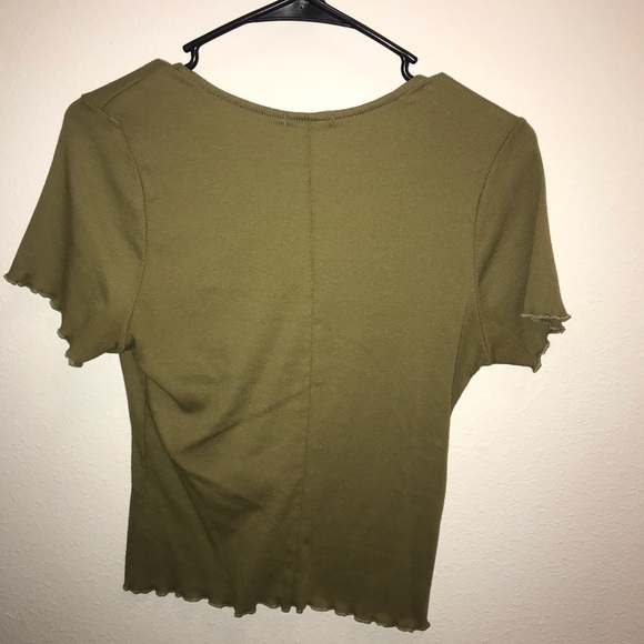 XL Charlotte Russe fitted crop - Picture 2 of 3